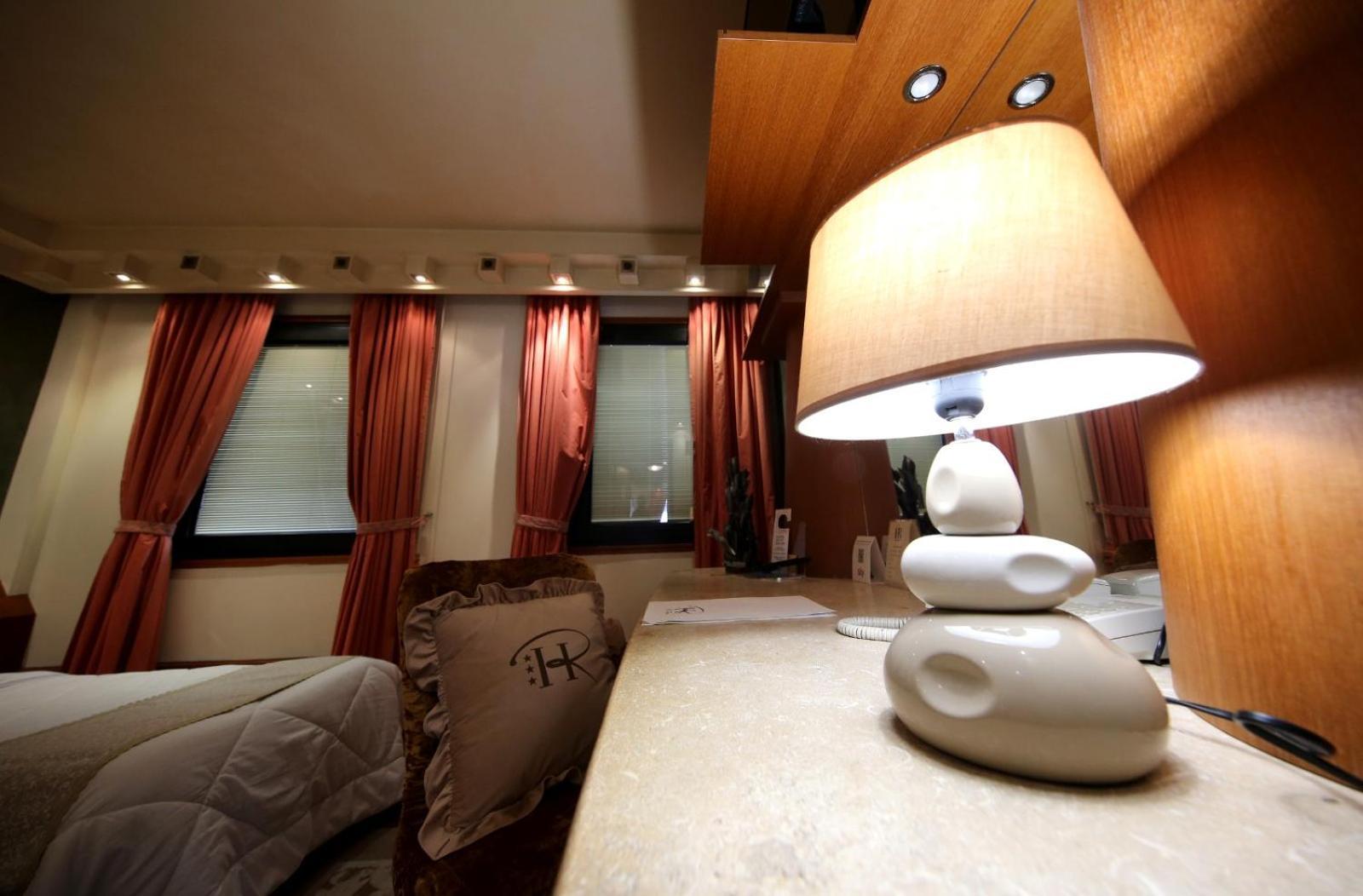 Hr Hotel Monfalcone Esterno foto